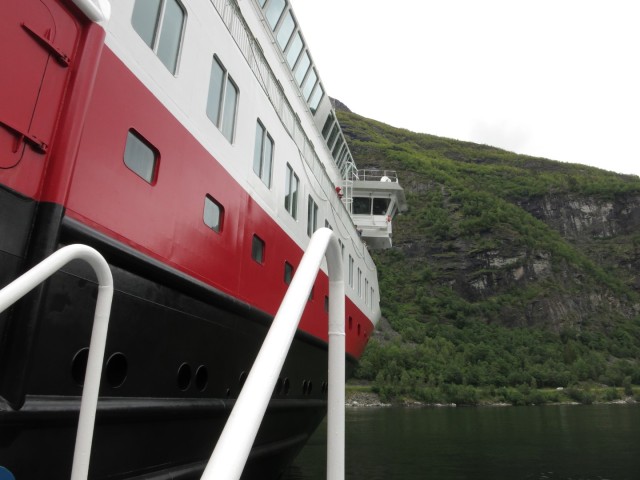Hurtigruten_2015-06-18_13-35-1
